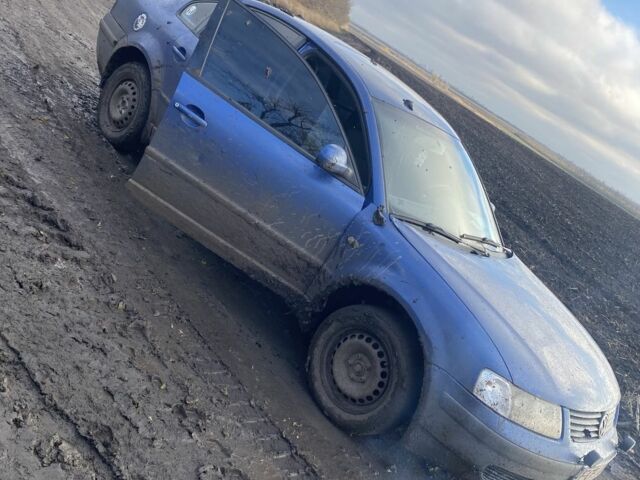 Синій Фольксваген Пассат, об'ємом двигуна 1.9 л та пробігом 380 тис. км за 1538 $, фото 2 на Automoto.ua