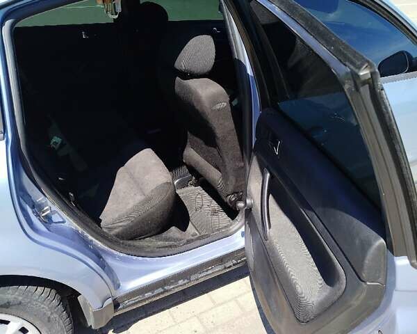 Синій Фольксваген Пассат, об'ємом двигуна 1.6 л та пробігом 250 тис. км за 4300 $, фото 20 на Automoto.ua