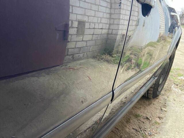 Синий Фольксваген Пассат, объемом двигателя 1.8 л и пробегом 351 тыс. км за 3400 $, фото 7 на Automoto.ua