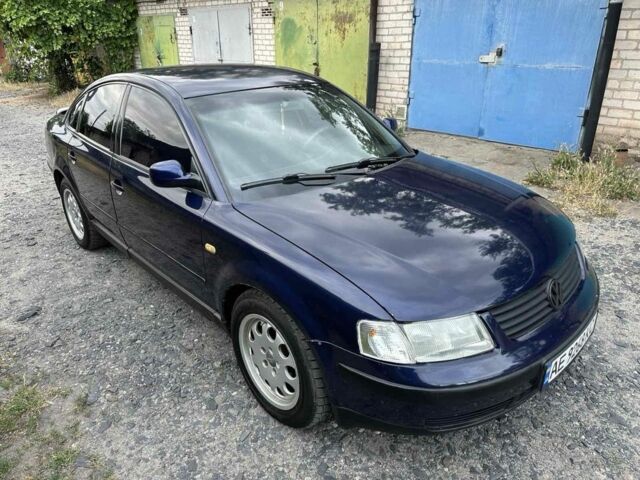 Синий Фольксваген Пассат, объемом двигателя 2.8 л и пробегом 286 тыс. км за 3300 $, фото 6 на Automoto.ua