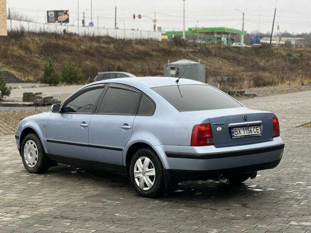 Синий Фольксваген Пассат, объемом двигателя 1.8 л и пробегом 325 тыс. км за 3550 $, фото 14 на Automoto.ua