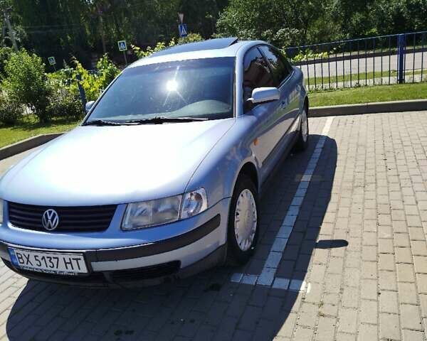 Синій Фольксваген Пассат, об'ємом двигуна 1.6 л та пробігом 250 тис. км за 4300 $, фото 26 на Automoto.ua