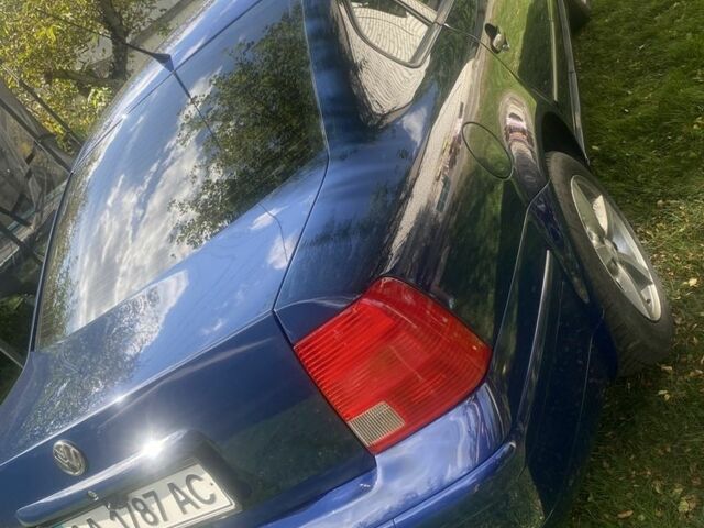 Синий Фольксваген Пассат, объемом двигателя 2 л и пробегом 210 тыс. км за 3800 $, фото 3 на Automoto.ua