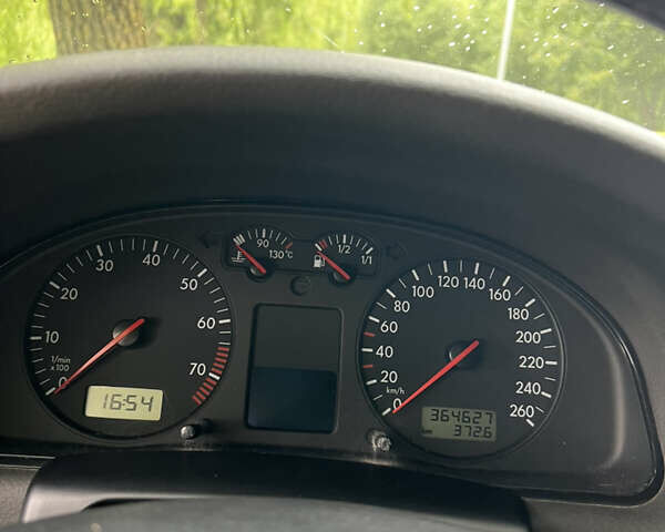 Синій Фольксваген Пассат, об'ємом двигуна 1.6 л та пробігом 364 тис. км за 3400 $, фото 17 на Automoto.ua