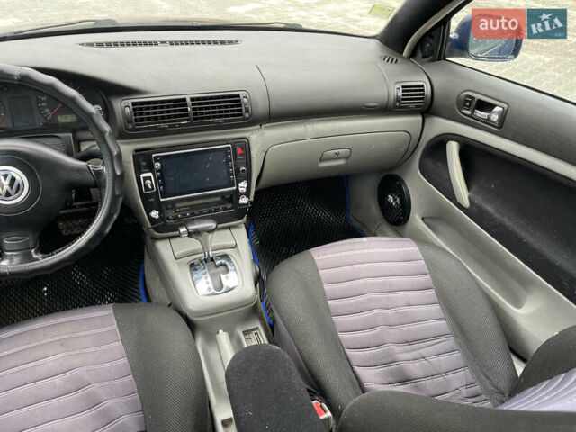 Синий Фольксваген Пассат, объемом двигателя 2.5 л и пробегом 330 тыс. км за 2750 $, фото 38 на Automoto.ua