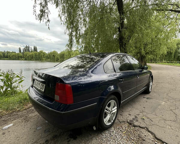 Синій Фольксваген Пассат, об'ємом двигуна 1.6 л та пробігом 364 тис. км за 3400 $, фото 7 на Automoto.ua