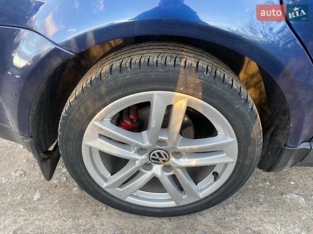 Синий Фольксваген Пассат, объемом двигателя 1.9 л и пробегом 441 тыс. км за 4499 $, фото 30 на Automoto.ua