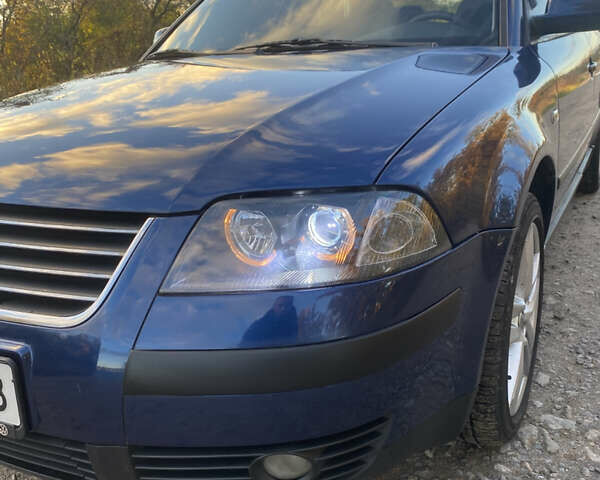 Синий Фольксваген Пассат, объемом двигателя 1.9 л и пробегом 441 тыс. км за 4499 $, фото 2 на Automoto.ua