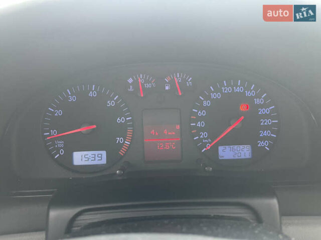 Синій Фольксваген Пассат, об'ємом двигуна 1.78 л та пробігом 276 тис. км за 4300 $, фото 9 на Automoto.ua