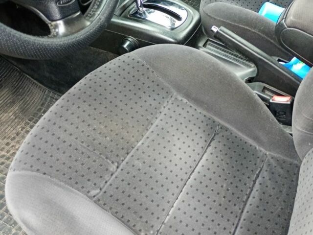 Синий Фольксваген Пассат, объемом двигателя 1.6 л и пробегом 340 тыс. км за 4000 $, фото 8 на Automoto.ua