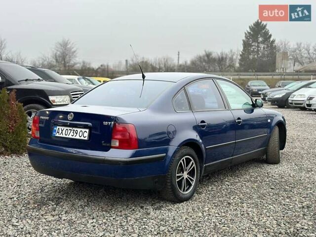 Синий Фольксваген Пассат, объемом двигателя 1.8 л и пробегом 350 тыс. км за 3999 $, фото 3 на Automoto.ua