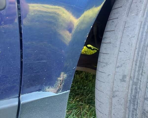 Синій Фольксваген Пассат, об'ємом двигуна 1.6 л та пробігом 343 тис. км за 4100 $, фото 3 на Automoto.ua