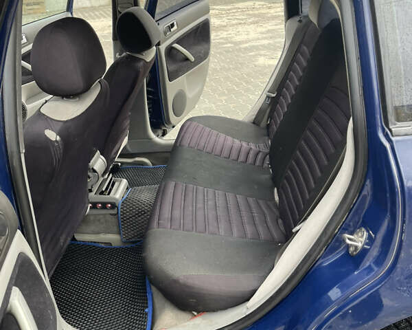 Синий Фольксваген Пассат, объемом двигателя 2.5 л и пробегом 330 тыс. км за 2750 $, фото 33 на Automoto.ua