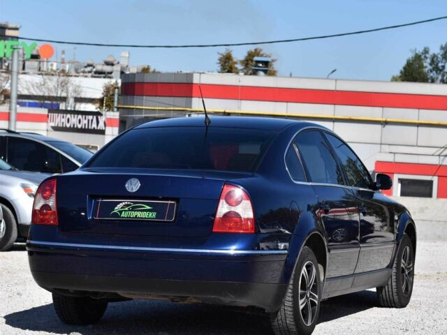 Синий Фольксваген Пассат, объемом двигателя 1.8 л и пробегом 292 тыс. км за 4950 $, фото 2 на Automoto.ua