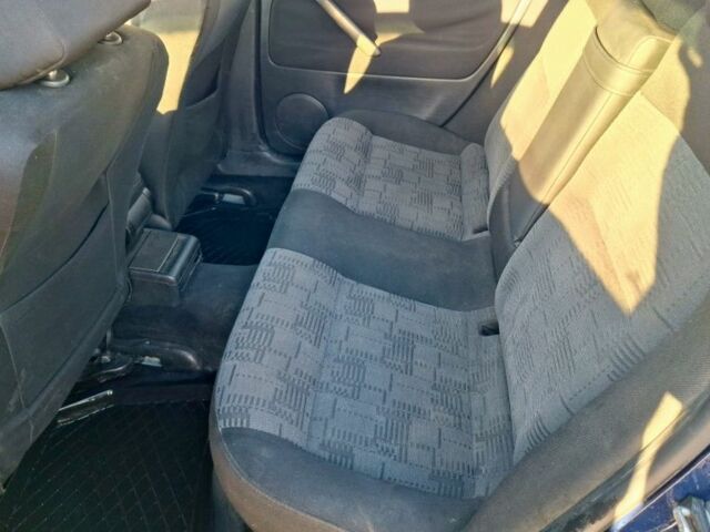 Синий Фольксваген Пассат, объемом двигателя 1.9 л и пробегом 305 тыс. км за 3500 $, фото 7 на Automoto.ua