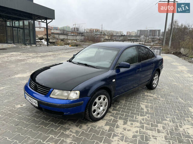 Синий Фольксваген Пассат, объемом двигателя 2.5 л и пробегом 330 тыс. км за 2750 $, фото 21 на Automoto.ua