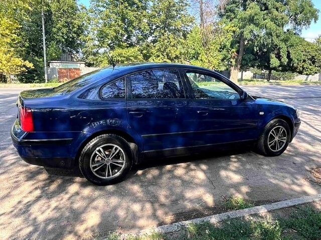 Синий Фольксваген Пассат, объемом двигателя 1.8 л и пробегом 0 тыс. км за 3800 $, фото 6 на Automoto.ua