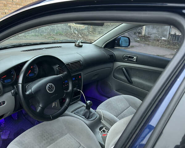 Синій Фольксваген Пассат, об'ємом двигуна 1.8 л та пробігом 335 тис. км за 4800 $, фото 6 на Automoto.ua