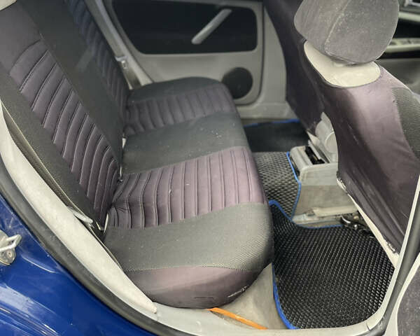 Синий Фольксваген Пассат, объемом двигателя 2.5 л и пробегом 330 тыс. км за 2750 $, фото 30 на Automoto.ua