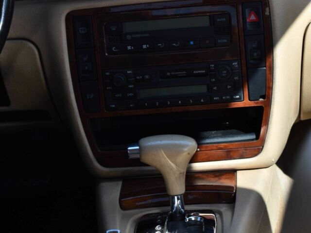 Синий Фольксваген Пассат, объемом двигателя 1.8 л и пробегом 292 тыс. км за 4950 $, фото 15 на Automoto.ua