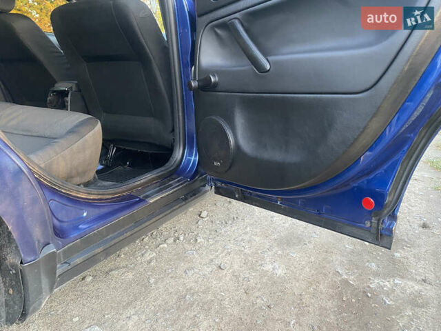 Синий Фольксваген Пассат, объемом двигателя 1.9 л и пробегом 441 тыс. км за 4499 $, фото 31 на Automoto.ua