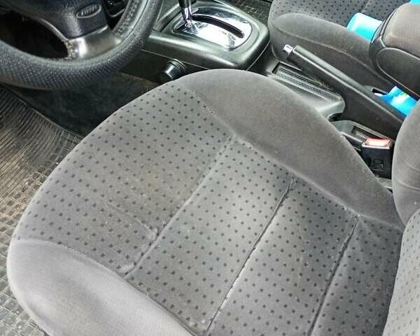 Синий Фольксваген Пассат, объемом двигателя 1.6 л и пробегом 340 тыс. км за 4000 $, фото 7 на Automoto.ua