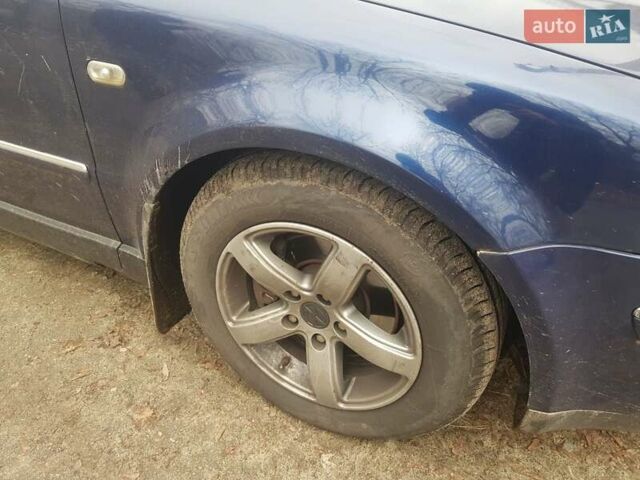 Синий Фольксваген Пассат, объемом двигателя 1.78 л и пробегом 309 тыс. км за 2950 $, фото 13 на Automoto.ua