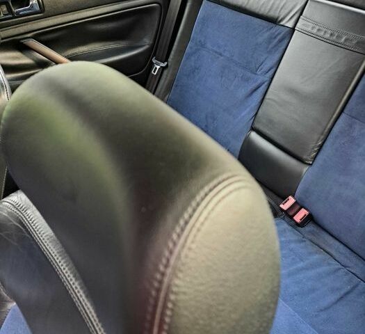 Синий Фольксваген Пассат, объемом двигателя 2.8 л и пробегом 322 тыс. км за 2050 $, фото 7 на Automoto.ua