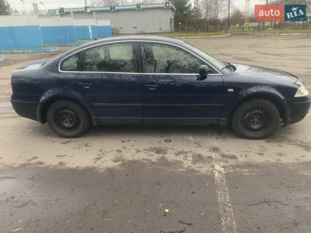 Синій Фольксваген Пассат, об'ємом двигуна 1.9 л та пробігом 425 тис. км за 3299 $, фото 2 на Automoto.ua