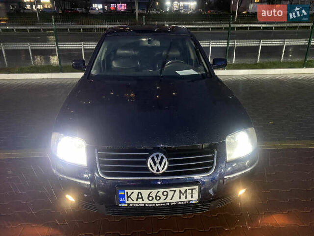 Синий Фольксваген Пассат, объемом двигателя 1.8 л и пробегом 386 тыс. км за 4750 $, фото 18 на Automoto.ua