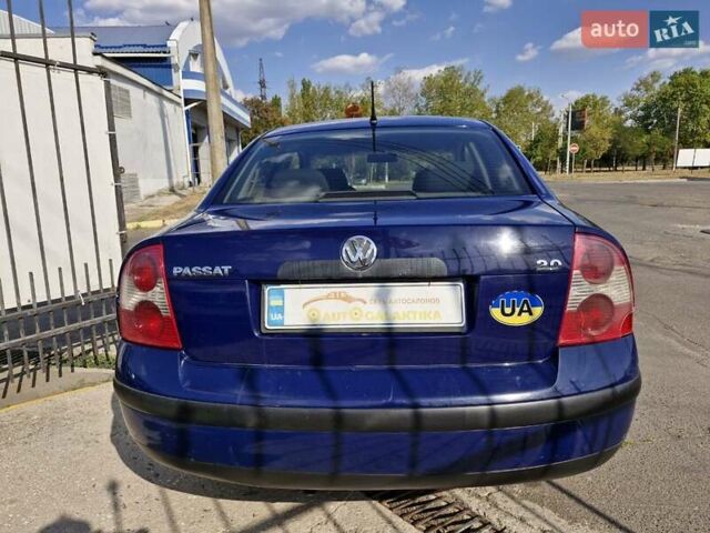 Синий Фольксваген Пассат, объемом двигателя 2 л и пробегом 291 тыс. км за 4199 $, фото 4 на Automoto.ua