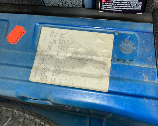 Фольксваген Пассат 2001 у Дубно на Automoto.ua Синій Фольксваген Пассат, об'ємом двигуна 1.6 л та пробігом 197 тис. км за 4600 $, фото 42 на Automoto.ua