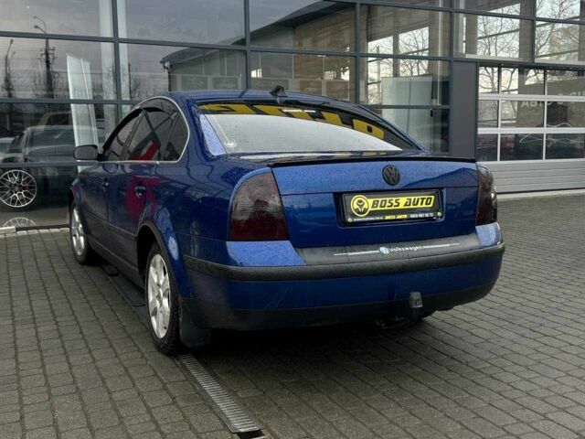 Синий Фольксваген Пассат, объемом двигателя 1.6 л и пробегом 198 тыс. км за 5000 $, фото 4 на Automoto.ua