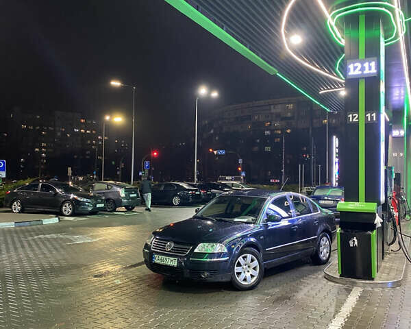 Синий Фольксваген Пассат, объемом двигателя 1.8 л и пробегом 386 тыс. км за 4750 $, фото 28 на Automoto.ua