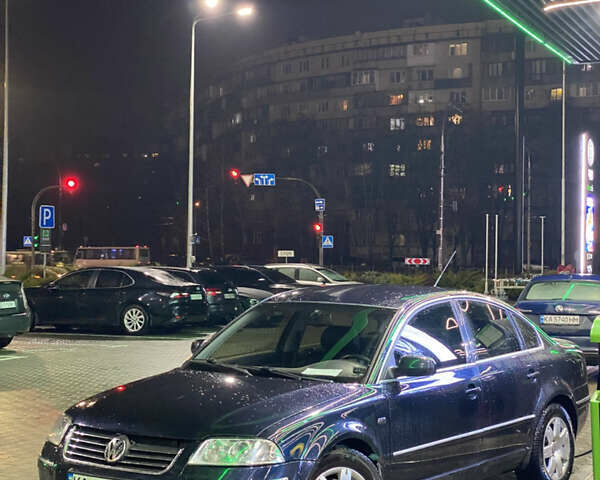 Синий Фольксваген Пассат, объемом двигателя 1.8 л и пробегом 386 тыс. км за 4750 $, фото 26 на Automoto.ua