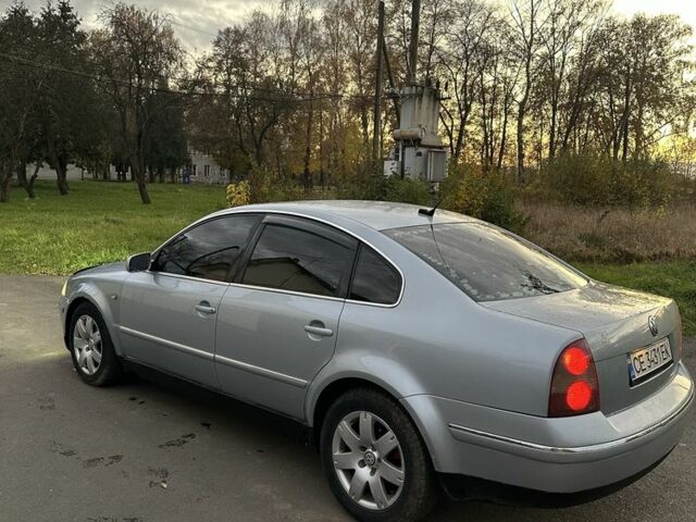 Синий Фольксваген Пассат, объемом двигателя 2.5 л и пробегом 300 тыс. км за 3450 $, фото 4 на Automoto.ua