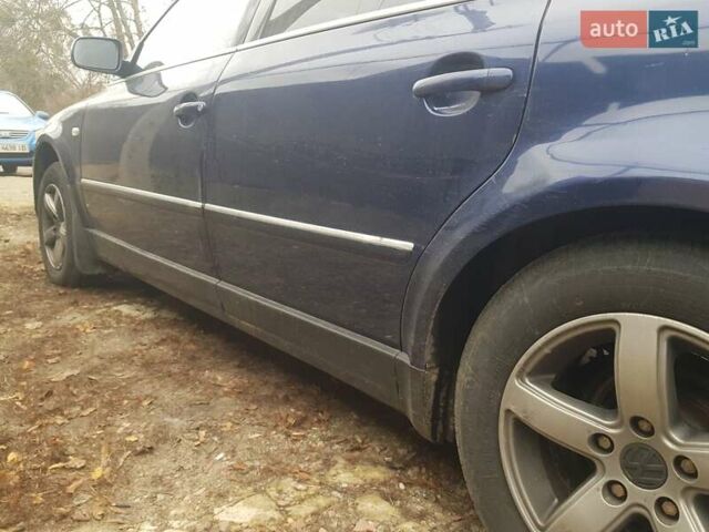 Синий Фольксваген Пассат, объемом двигателя 1.78 л и пробегом 309 тыс. км за 2950 $, фото 10 на Automoto.ua