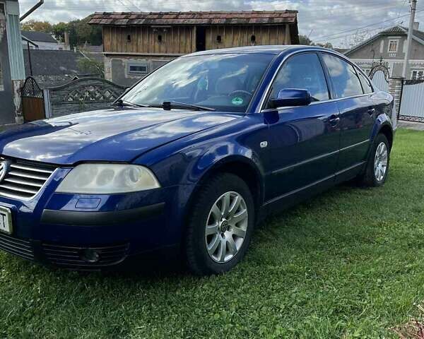 Синий Фольксваген Пассат, объемом двигателя 1.78 л и пробегом 204 тыс. км за 5137 $, фото 2 на Automoto.ua