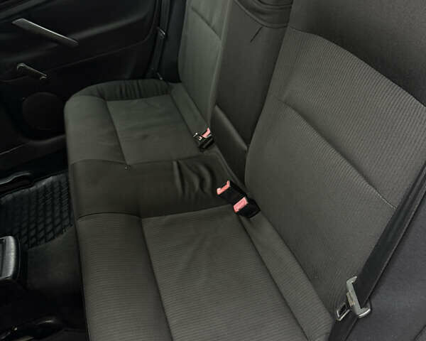 Синий Фольксваген Пассат, объемом двигателя 1.6 л и пробегом 309 тыс. км за 3850 $, фото 18 на Automoto.ua