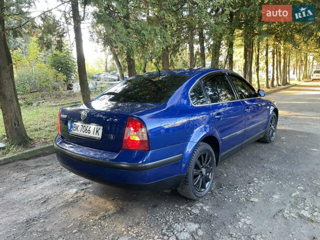 Фольксваген Пассат 2001 у Дубно на Automoto.ua Синій Фольксваген Пассат, об'ємом двигуна 1.6 л та пробігом 197 тис. км за 4600 $, фото 8 на Automoto.ua