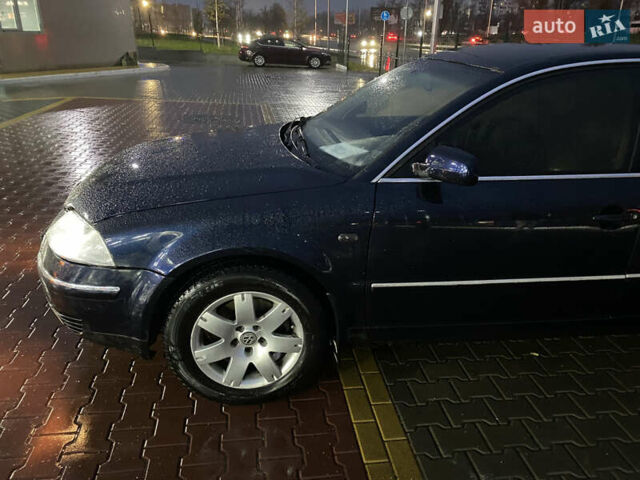 Синий Фольксваген Пассат, объемом двигателя 1.8 л и пробегом 386 тыс. км за 4750 $, фото 10 на Automoto.ua