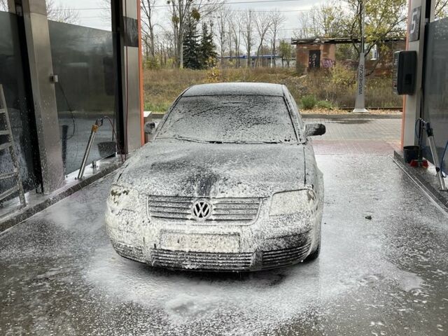 Синій Фольксваген Пассат, об'ємом двигуна 1.9 л та пробігом 300 тис. км за 2855 $, фото 1 на Automoto.ua