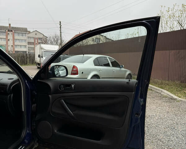 Синий Фольксваген Пассат, объемом двигателя 1.6 л и пробегом 309 тыс. км за 3850 $, фото 29 на Automoto.ua