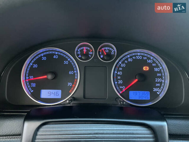Фольксваген Пассат 2001 у Дубно на Automoto.ua Синій Фольксваген Пассат, об'ємом двигуна 1.6 л та пробігом 197 тис. км за 4600 $, фото 29 на Automoto.ua