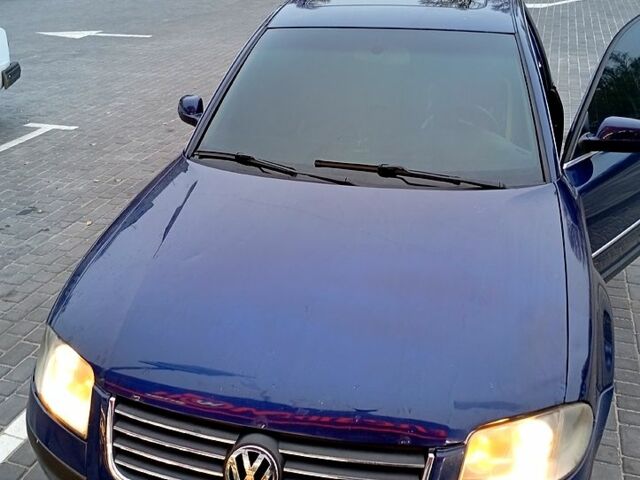 Синій Фольксваген Пассат, об'ємом двигуна 2.5 л та пробігом 380 тис. км за 3800 $, фото 6 на Automoto.ua