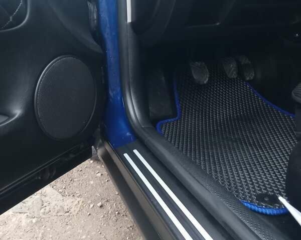 Синий Фольксваген Пассат, объемом двигателя 1.6 л и пробегом 199 тыс. км за 4300 $, фото 12 на Automoto.ua