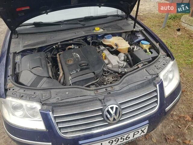 Синий Фольксваген Пассат, объемом двигателя 1.78 л и пробегом 309 тыс. км за 2950 $, фото 1 на Automoto.ua