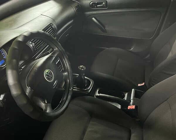 Синий Фольксваген Пассат, объемом двигателя 1.6 л и пробегом 309 тыс. км за 4100 $, фото 36 на Automoto.ua