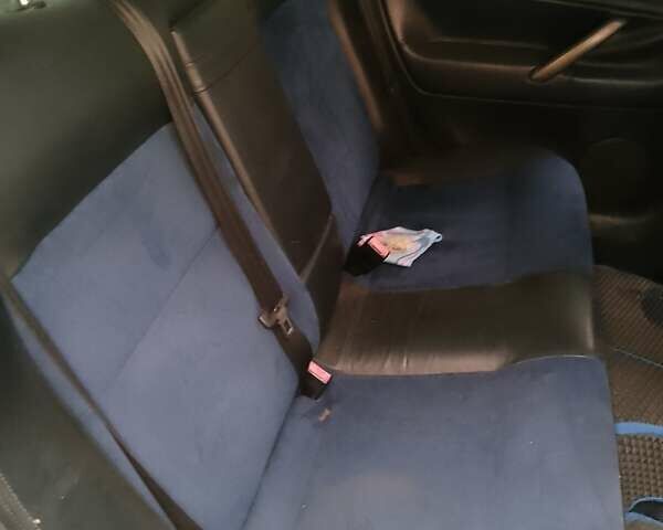 Синий Фольксваген Пассат, объемом двигателя 2.3 л и пробегом 308 тыс. км за 5000 $, фото 5 на Automoto.ua