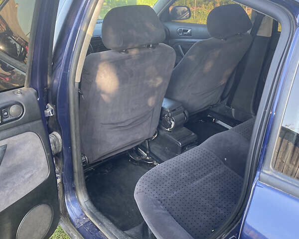 Синий Фольксваген Пассат, объемом двигателя 1.9 л и пробегом 350 тыс. км за 1900 $, фото 5 на Automoto.ua